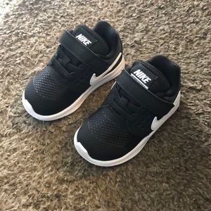 Nike toddler tennis!